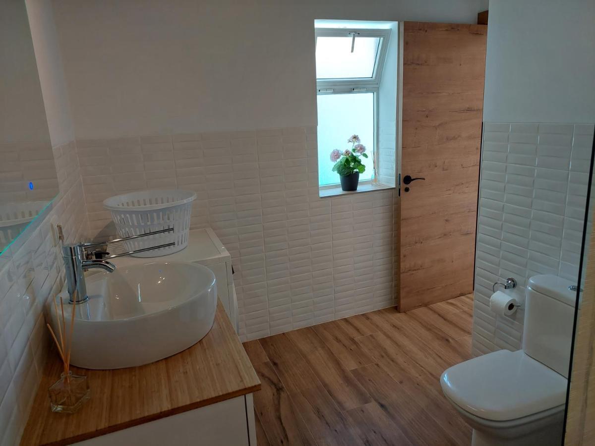 Beautiful With Heated Private Pool, Cristianos Holiday home *