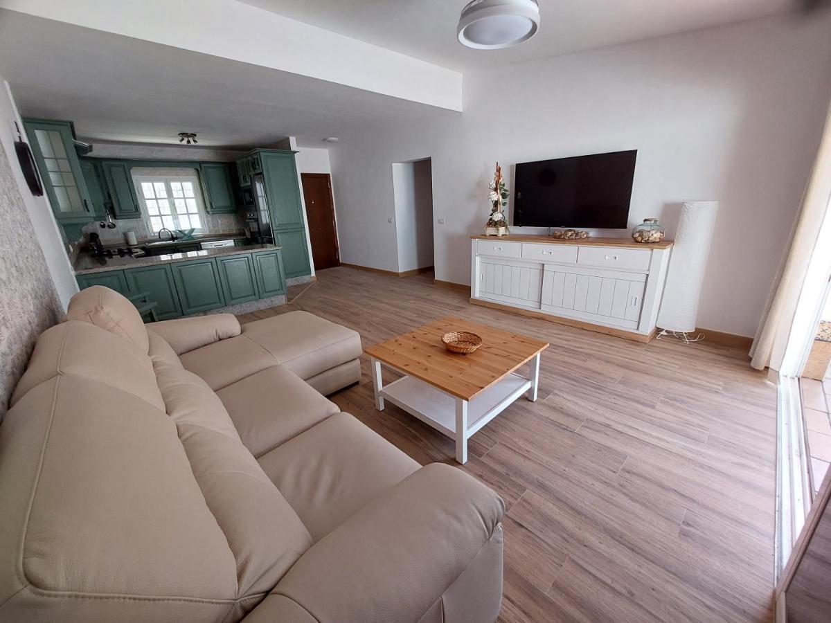 Beautiful With Heated Private Pool, Cristianos Holiday home *